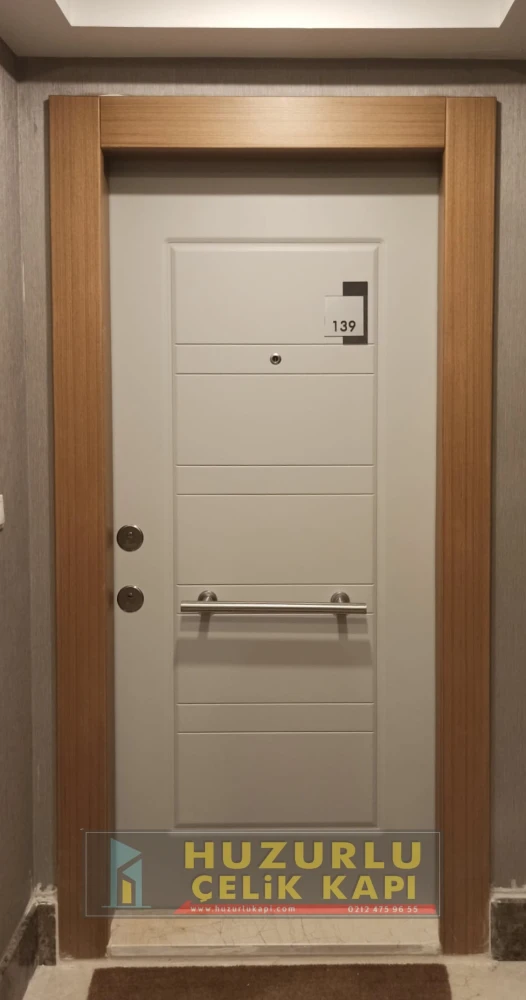 Modern Çelik Kapılar M-0023 Modeli - Huzurlu Kapı